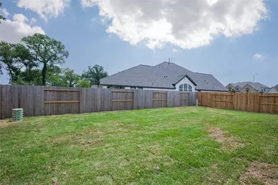 8726 Fairbrook Drive, Missouri City, TX 77459 - Photo 45
