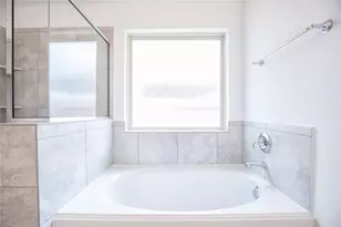 8726 Fairbrook Dr, Missouri City, TX 77459 - Photo 15