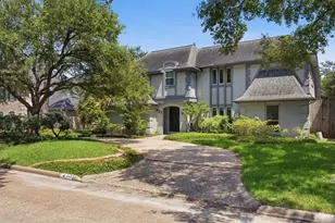 923 Daria Dr, Houston, TX 77079 - Photo 1