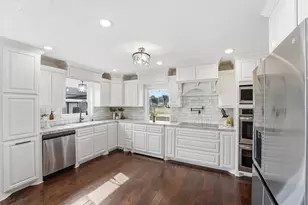 17663 Gardenia Ln, New Caney, TX 77357 - Photo 5