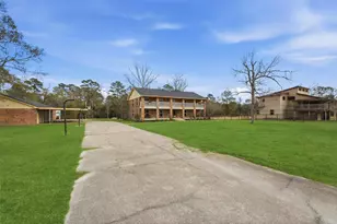 17663 Gardenia Ln, New Caney, TX 77357 - Photo 33