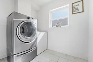 17663 Gardenia Ln, New Caney, TX 77357 - Photo 19