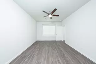 13345 Burbot Dr, Conroe, TX 77384 - Photo 11