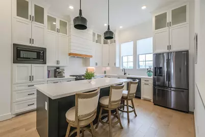 2017 Lou Ellen Lane #B, Houston, TX 77018 - Photo 9