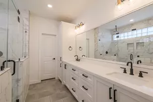 2017 Lou Ellen Ln, Houston, TX 77018 - Photo 21