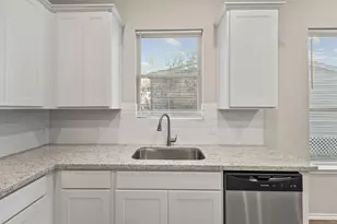 10178 Barberry St, Willis, TX 77318 - Photo 13