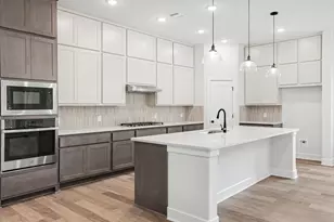 13608 Armstrong, Conroe, TX 77303 - Photo 3