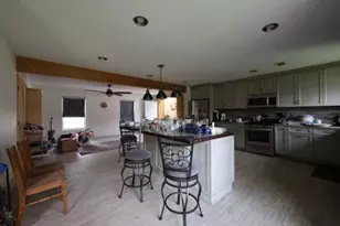 134 Woodlawn Dr, Sour Lake, TX 77659 - Photo 3