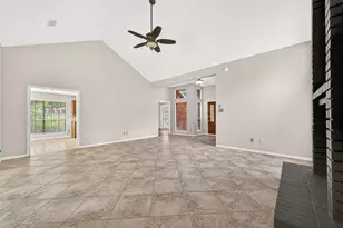 34 Green Slope Pl, The Woodlands, TX 77381 - Photo 9
