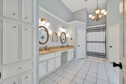 15402 Willow Shores Drive, Houston, TX 77062 - Photo 21