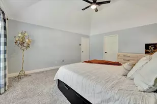 15402 Willow Shores Dr, Houston, TX 77062 - Photo 19