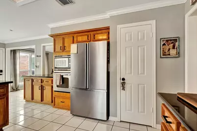 15402 Willow Shores Drive, Houston, TX 77062 - Photo 27