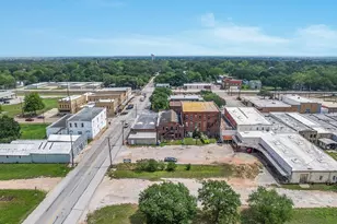 107 E Main St, Eagle Lake, TX 77434 - Photo 23