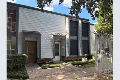 10177 Beekman Place Drive, Houston, TX 77043 - Photo 1
