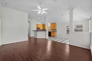 18027 Redbud Terrace Ln, Cypress, TX 77433 - Photo 11