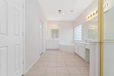 2638 Long Leaf Drive, Sugar Land, TX 77478 - Photo 11