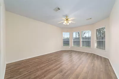 2638 Long Leaf Drive, Sugar Land, TX 77478 - Photo 9