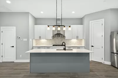 4517 Larch Lane, Bellaire, TX 77401 - Photo 11
