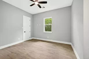 4517 Larch Ln, Bellaire, TX 77401 - Photo 41