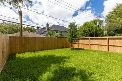 4517 Larch Lane, Bellaire, TX 77401 - Photo 49