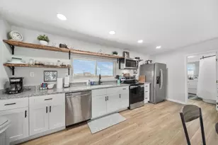 512 Texas St, Surfside Beach, TX 77541 - Photo 1