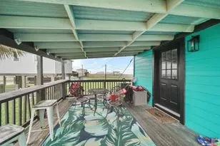 512 Texas St, Surfside Beach, TX 77541 - Photo 3