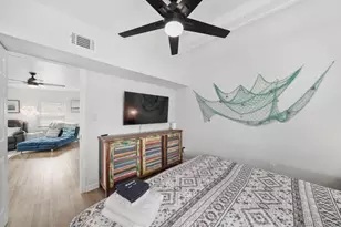 512 Texas St, Surfside Beach, TX 77541 - Photo 17