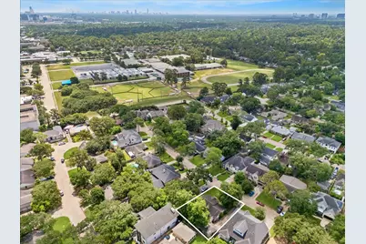 13822 Saint Marys Lane, Houston, TX 77079 - Photo 3