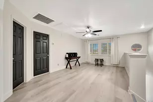 2847 Everett Dr, Friendswood, TX 77546 - Photo 45