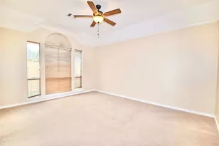 514 Avery Dr, Sugar Land, TX 77479 - Photo 13