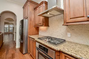 5512 Hidalgo St, Houston, TX 77056 - Photo 9