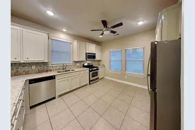 504 Forest Glen Street, Conroe, TX 77316 - Photo 3