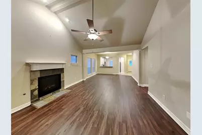 504 Forest Glen Street, Conroe, TX 77316 - Photo 5