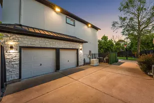 8745 Tollis St, Houston, TX 77055 - Photo 5