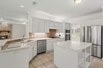 11297 Majestic Drive, Montgomery, TX 77316 - Photo 3
