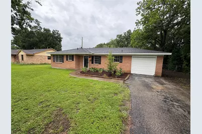 223 Belmont Street, Tomball, TX 77375 - Photo 1