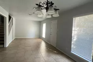 9250 Beechnut St, Houston, TX 77036 - Photo 3