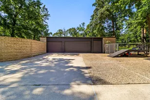 146 Billandrea Ln, Panorama Village, TX 77304 - Photo 35