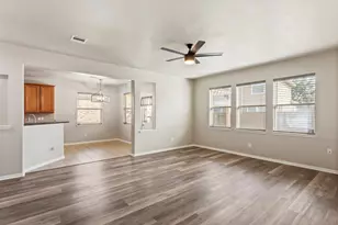 2530 Laughing Gull Cir, Seabrook, TX 77586 - Photo 9