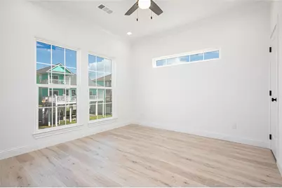 101 Ocean Shore Drive, Crystal Beach, TX 77650 - Photo 43