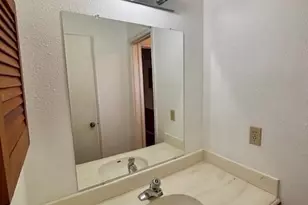 2 Purpletop Ct, The Woodlands, TX 77381 - Photo 17