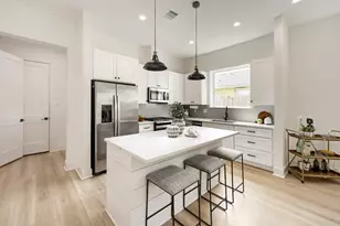 2305 Maury St, Houston, TX 77026 - Photo 1