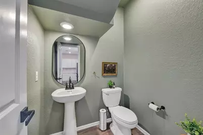 2001 Penwern Alley Lane, League City, TX 77573 - Photo 19
