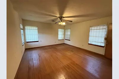 2004 Florida Street, Baytown, TX 77520 - Photo 9