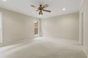 3002 Riata Ln, Houston, TX 77043 - Photo 25