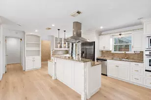 3002 Riata Ln, Houston, TX 77043 - Photo 9
