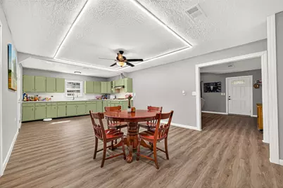 17073 Oak Grove Ln, New Caney, TX 77357 - Photo 15