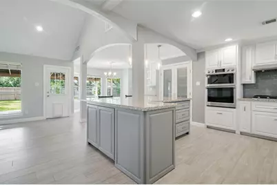 705 Briarmeadow Avenue, Friendswood, TX 77546 - Photo 5