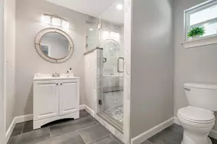 705 Briarmeadow Ave, Friendswood, TX 77546 - Photo 31
