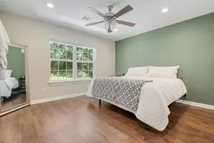 705 Briarmeadow Ave, Friendswood, TX 77546 - Photo 29